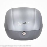 Thùng Đồ 32L Vespa Primavera & Vespa Sprint Chính Hãng Xám Titanium Travolgente 707/C ( Made In Italy)