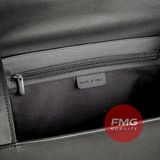 Túi Da Sau Vespa 946 Bunny Cap Cấp 30 Lít - 1B011613 chính hãng tại FMG Mobility | Motoplex Hanoi