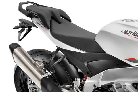 Aprilia Tuono V4 1100 Nhập Khẩu Chính Hãng phân phối tại Motoplex Hanoi