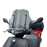 Kính Chắn Gió Màu Khói MY2025 Piaggio Liberty - 1B012018 chính hãng tại FMG Mobility | Motoplex Hanoi