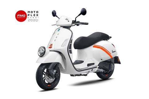 Vespa GTV 300 chính hãng tại FMG Mobility | Motoplex Hanoi