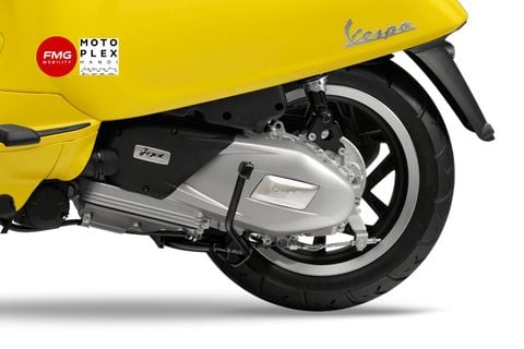 Vespa Sprint 125 chính hãng tại FMG Mobility | Motoplex Hanoi