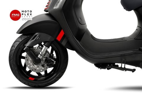 Vespa Sprint S 150 2025 chính hãng tại FMG Mobility | Motoplex Hanoi