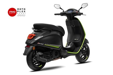 Vespa Sprint Tech 150cc 2025 chính hãng tại FMG Mobility | Motoplex Hanoi