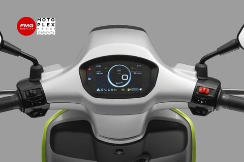 Vespa Sprint Tech 125 2025 chính hãng tại FMG Mobility | Motoplex Hanoi