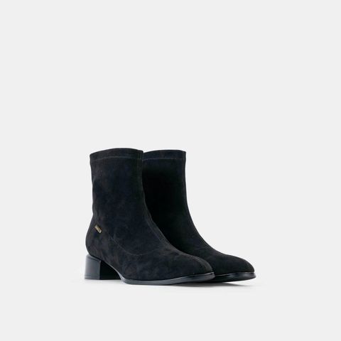 Giày Boots Nữ Chrisbella Đen E44002Z0