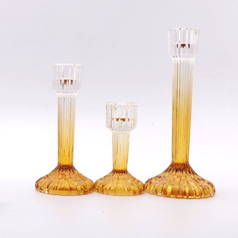 Vertical bar candlestick