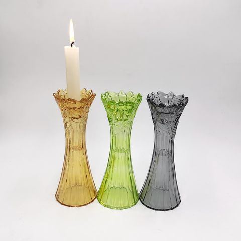 Leaf candlestick