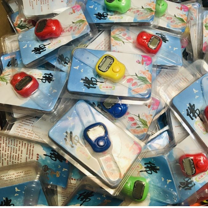  MÁY BẤM SỐ NIỆM PHẬT - MÁY ĐẾM SỐ NIỆM PHẬT  LOẠI XỎ NGÓN 