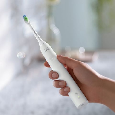 Bàn chải đánh răng điện Philips Sonicare HX3671/23