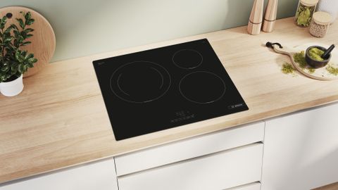 Bếp từ Bosch 3 vùng nấu PUJ611BB5E - Series 4 (60cm)