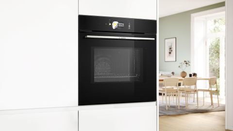 Lò nướng âm tủ kết hợp chức năng vi sóng Bosch 67L HMG778NB1 - Series 8 (60cm, màu đen)