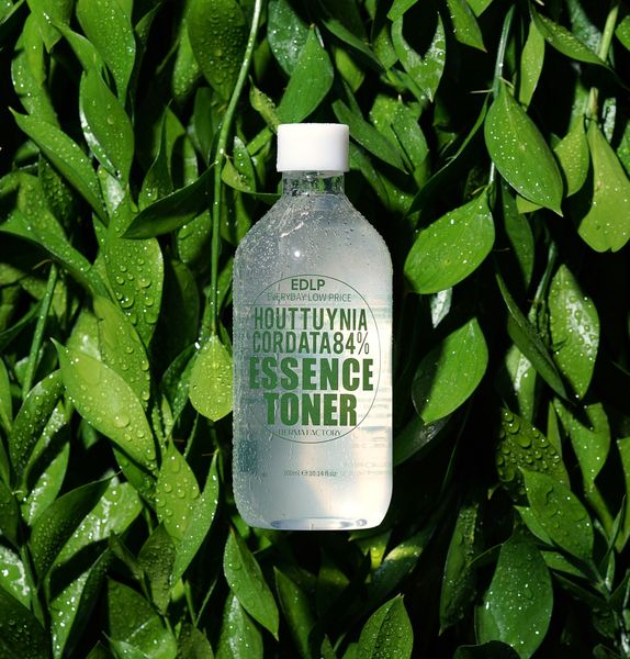  Nước cân bằng diếp cá làm dịu cấp ẩm da Derma Factory Houttuynia Cordata 84% Essence Toner 300ml 