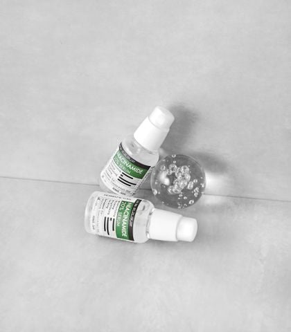  Serum dưỡng trắng mờ thâm Derma Factory Niacinamide 20% Serum 30ml 