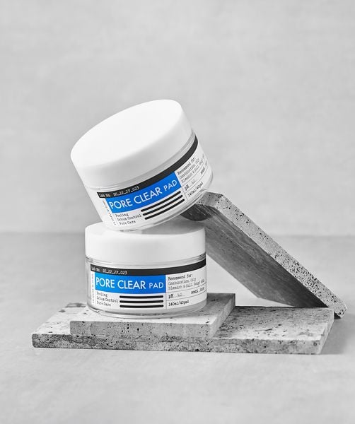  Miếng tẩy tế bào chết Derma Factory Pore Clear Pad 140ml 