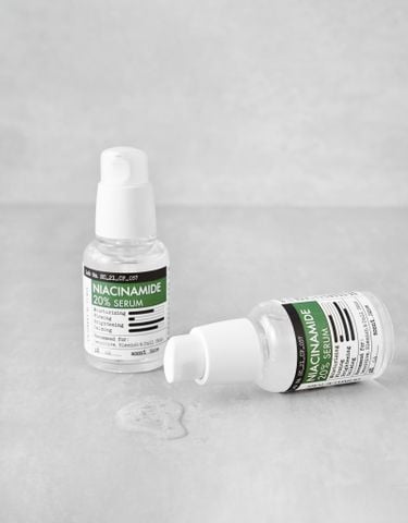  Serum dưỡng trắng mờ thâm Derma Factory Niacinamide 20% Serum 30ml 