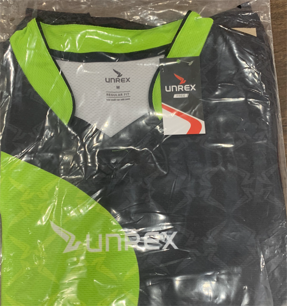 Áo Unrex FREE màu xanh cốm