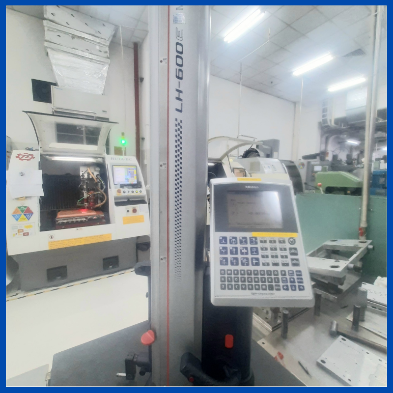 
  
    
  



  Mitutoyo LH-600EG Height Gage

