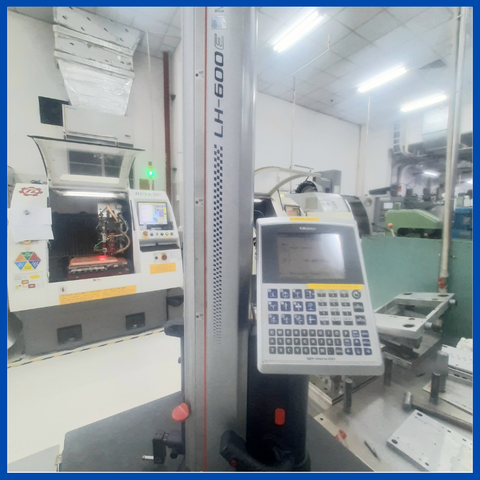  Mitutoyo LH-600EG Height Gage 