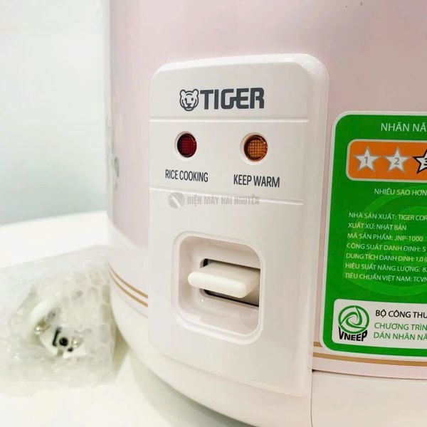 Nồi cơm điện nắp gài Tiger JNP - 1000