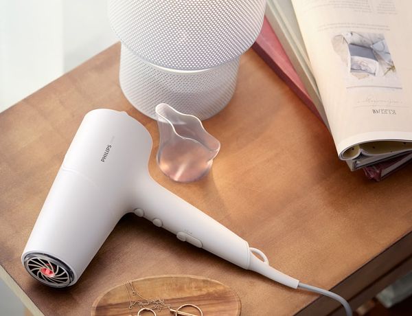 Máy sấy tóc Philips BHD500/00