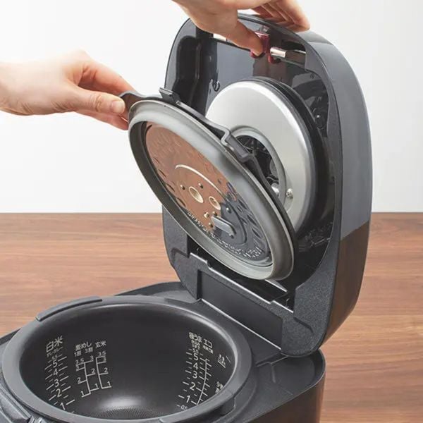 Nồi cơm điện tử cao tần TIGER JPF-A55W