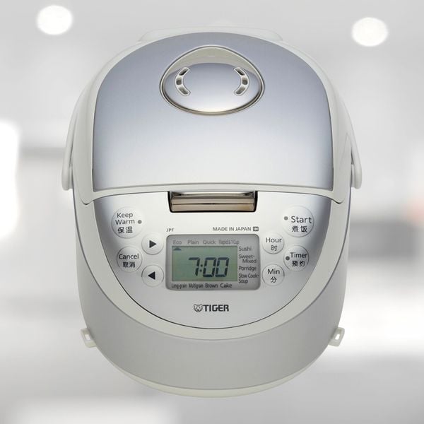 Nồi cơm điện tử cao tần TIGER JPF-A55W