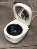 Nồi cơm điện tử Panasonic 1 lít SR-DK104WRA