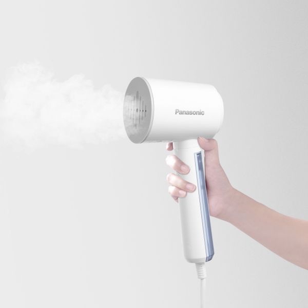 Bàn ủi hơi nước cầm tay Panasonic NI-GHD015WRA
