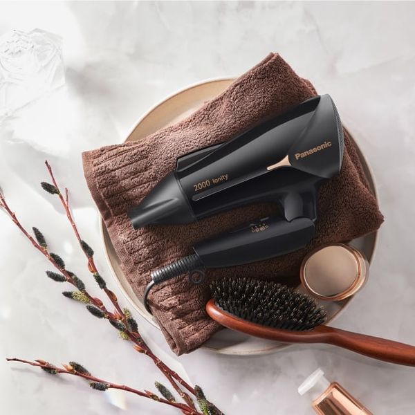 Máy sấy tóc dòng Ionity Panasonic EH-NE66-K645