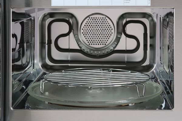 Lò Vi Sóng Panasonic NN-CT66MBYUE 27 Lít