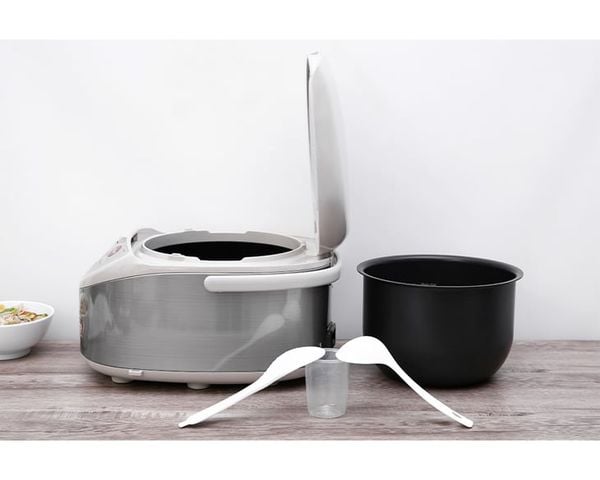 Nồi cơm điện tử cao tần Tiger 2 trong 1 JKW-A18W - Dung tích 1.8L