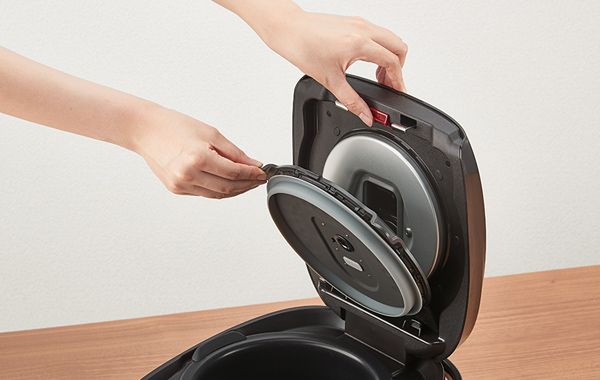 Nồi cơm điện tử áp suất cao tần 1.8 lít Tiger JPK-W18W