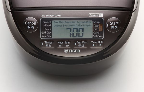 Nồi cơm điện tử cao tần áp suất Tiger JPK-W