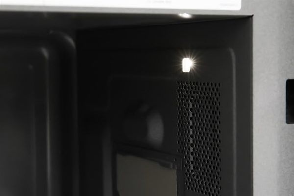 Lò Vi Sóng Panasonic NN-ST65JBYUE 32 lít