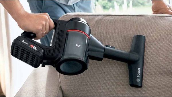 Máy hút bụi không dây Bosch BCS712XXL
