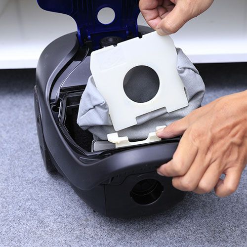 Máy hút bụi có túi Panasonic MC-CG371AN46