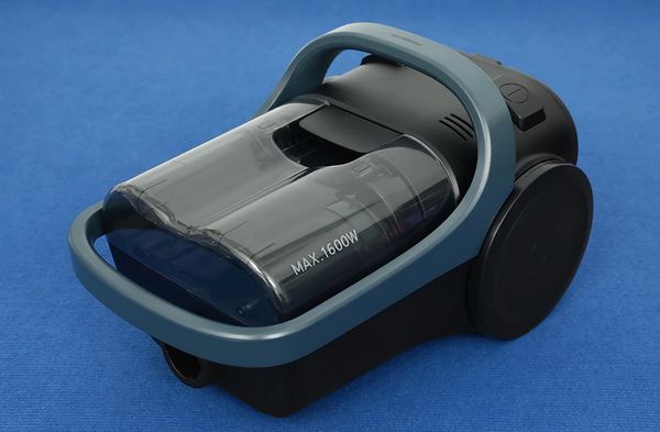 Máy hút bụi không túi Panasonic MC-CL601AN49