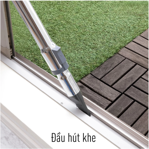 Máy hút bụi không túi Panasonic MC-CL607RN49