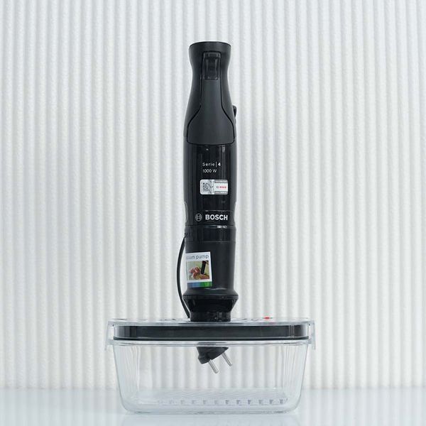 Máy xay cầm tay Bosch MSM4B6V2