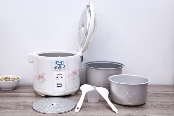 Nồi cơm điện nắp gài Tiger JNP-1803 1.8 lít