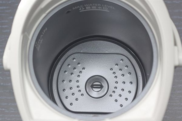 Bình Thủy Điện Panasonic NC-HU301PZSY 3 Lít