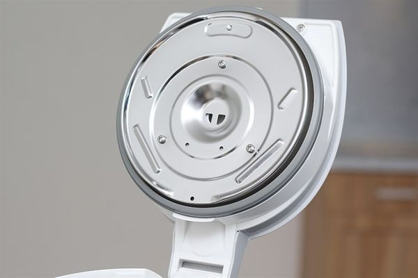 Bình Thủy Điện Panasonic NC-HU301PZSY 3 Lít