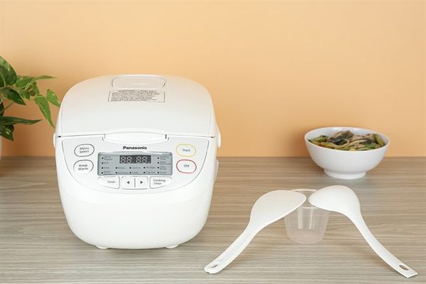 Nồi cơm điện tử Panasonic SR-CL108WRAM 1 lít