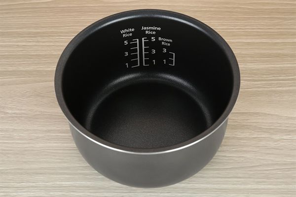 Nồi cơm điện tử Panasonic SR-CL108WRAM 1 lít