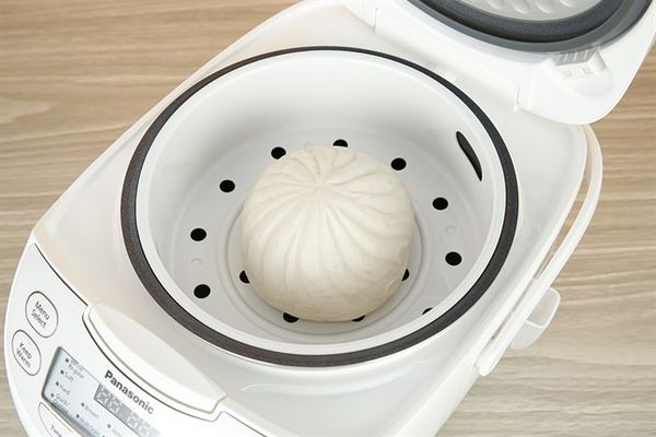 Nồi cơm điện tử Panasonic SR-CL108WRAM 1 lít