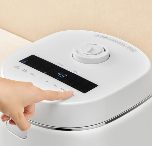 Nồi cơm điện tử Panasonic 1 lít SR-DK104WRA