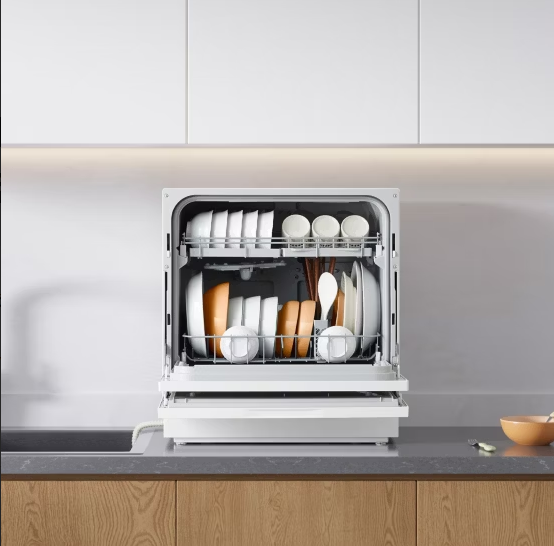 Máy rửa chén Panasonic NP-TH1WEVN