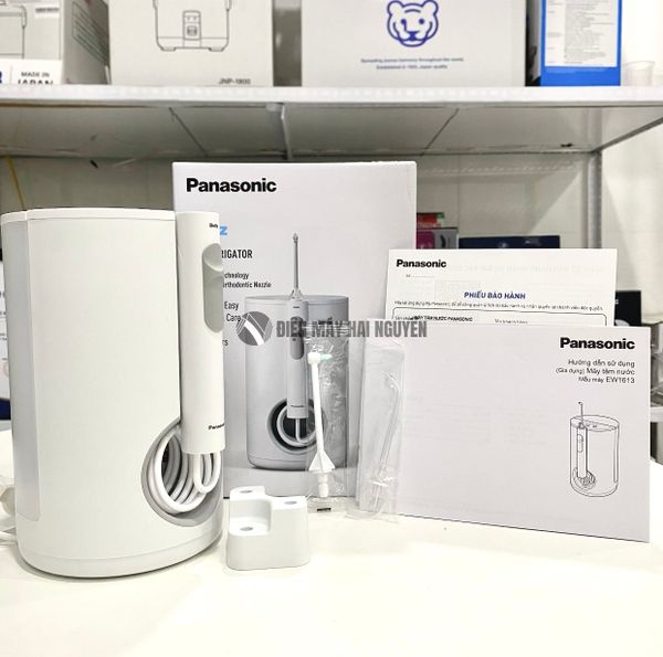 Máy tăm nước Panasonic EW1613W451