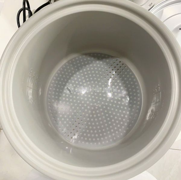 Nồi cơm điện thương mại Tiger JNO-B36W